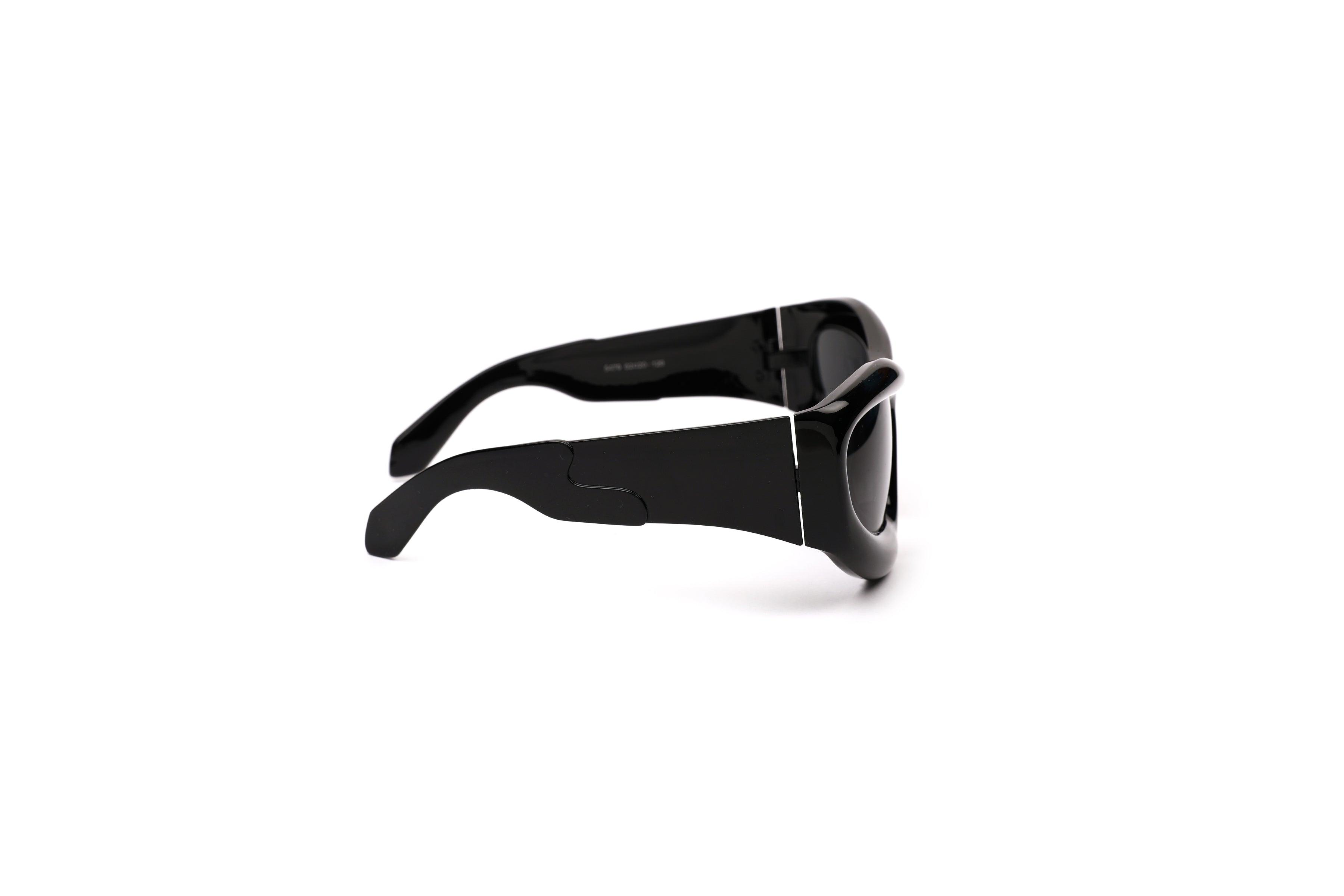 Bold Wrap-Around Design Sunglasses