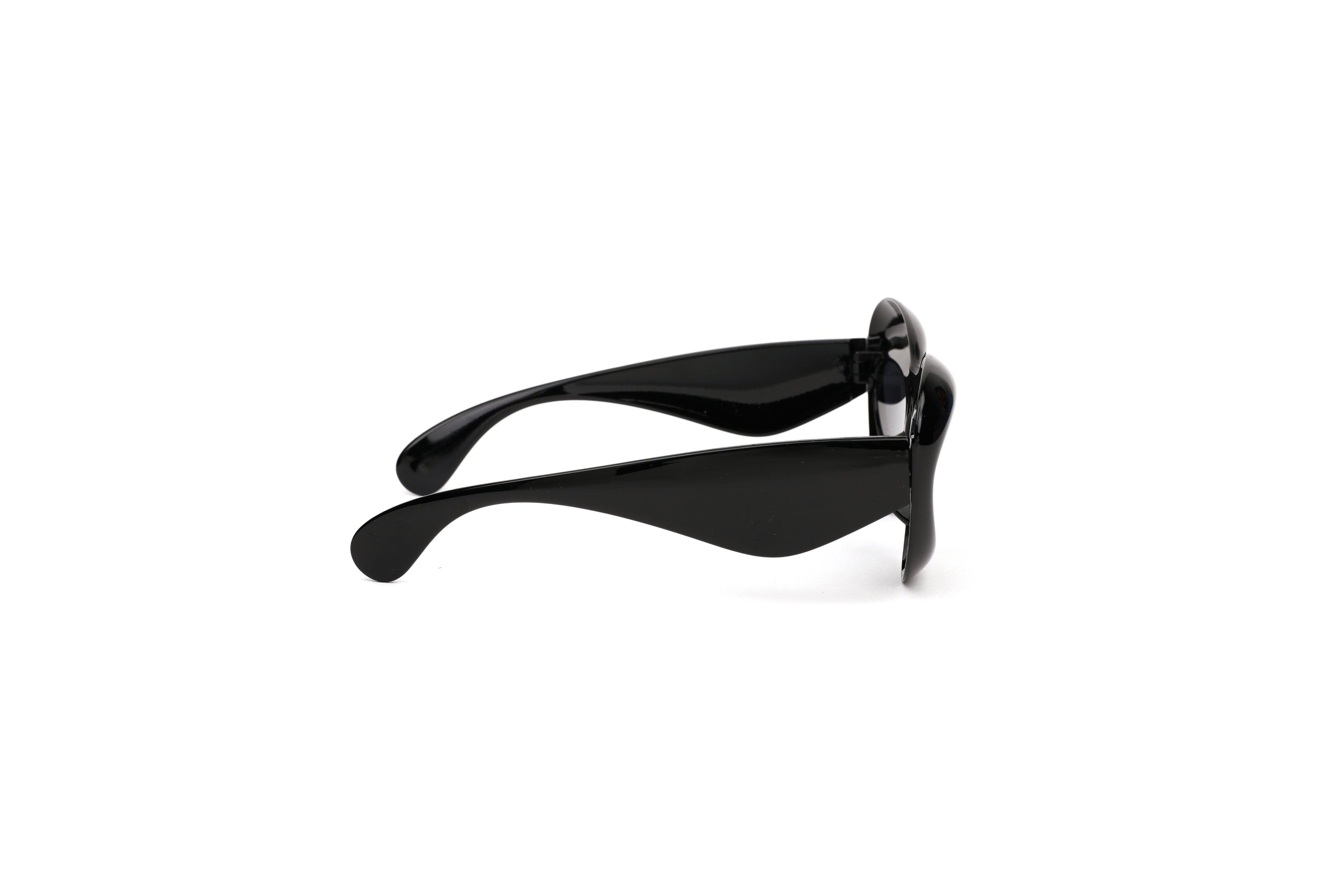 Black Heart Bubble Sunglasses Solid Black