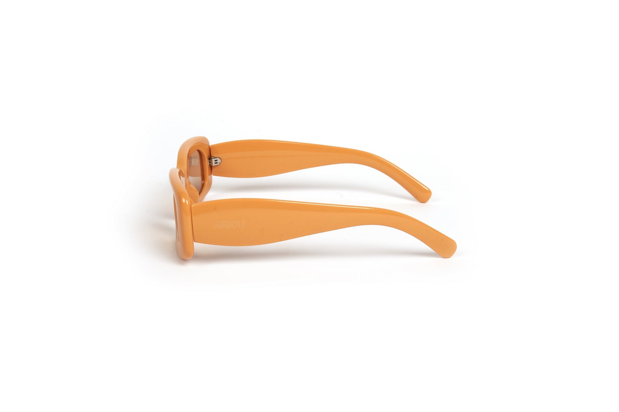 Glow Up Retro Chic Sunglasses