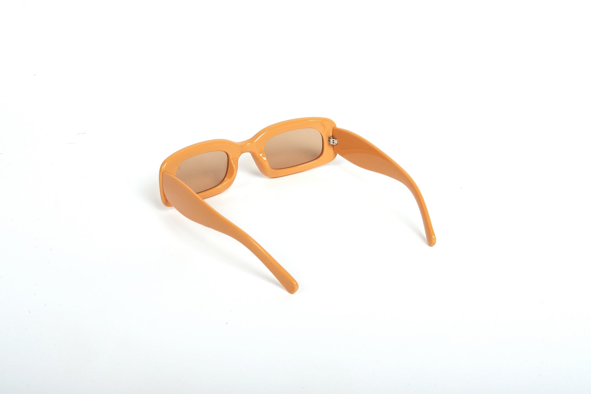 Glow Up Retro Chic Sunglasses
